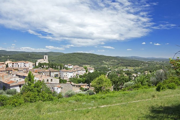 visiter les plus beaux villages de provence