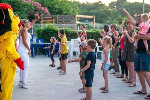Le Mini club s’occupe de vos enfants